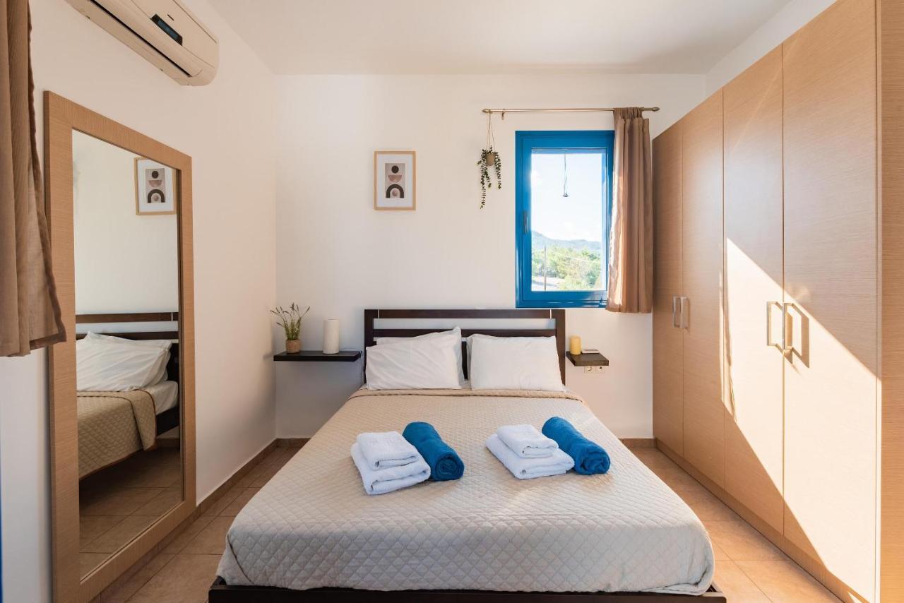 Blue Sea Villa Генади Екстериор снимка